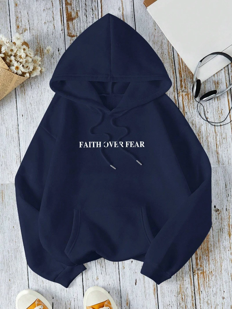 Felpe con cappuccio da donna Casual Faith Over Fear felpe con stampa di lettere in pile caldo e confortevole pullover tascabili autunno Streetwear 2