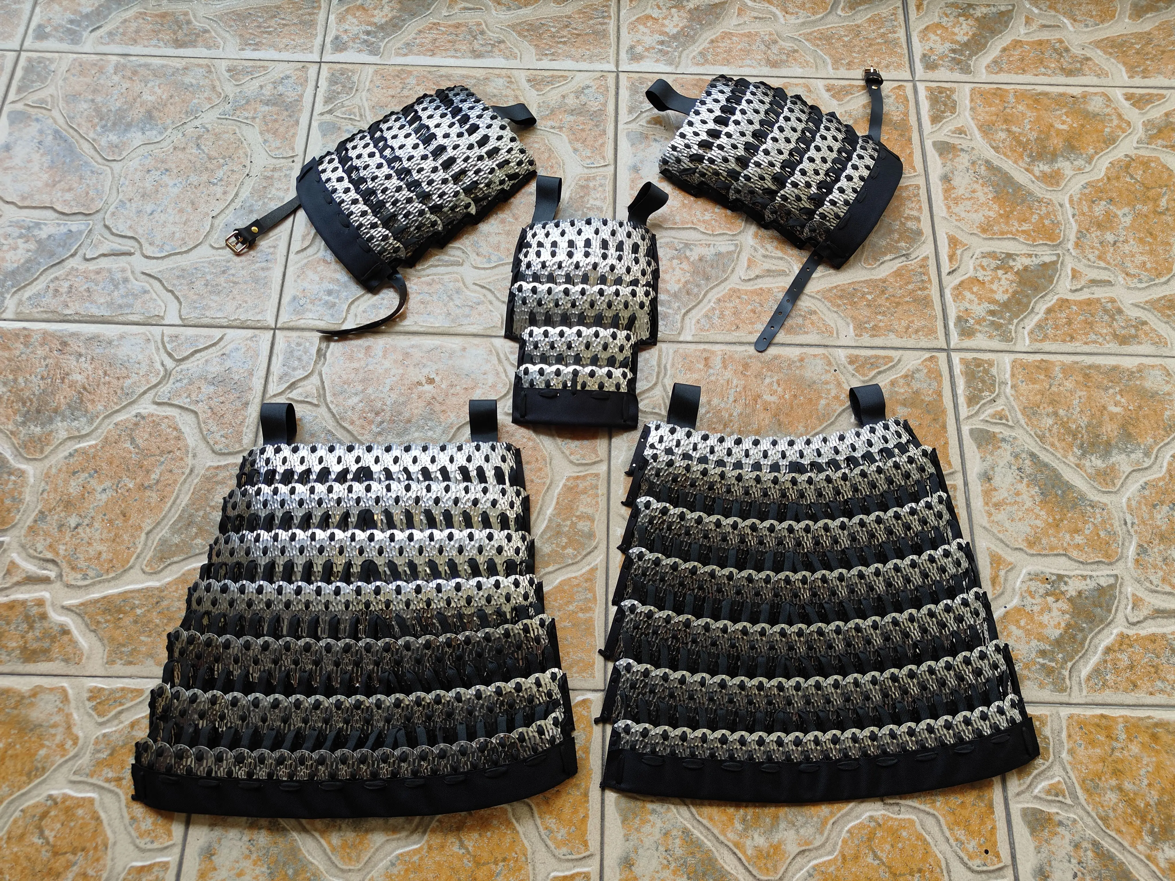 Tactical armor industrial Chinese style wrist Armor shoulder Armor Chest armor Skirt Armor Tactical train film props accessories