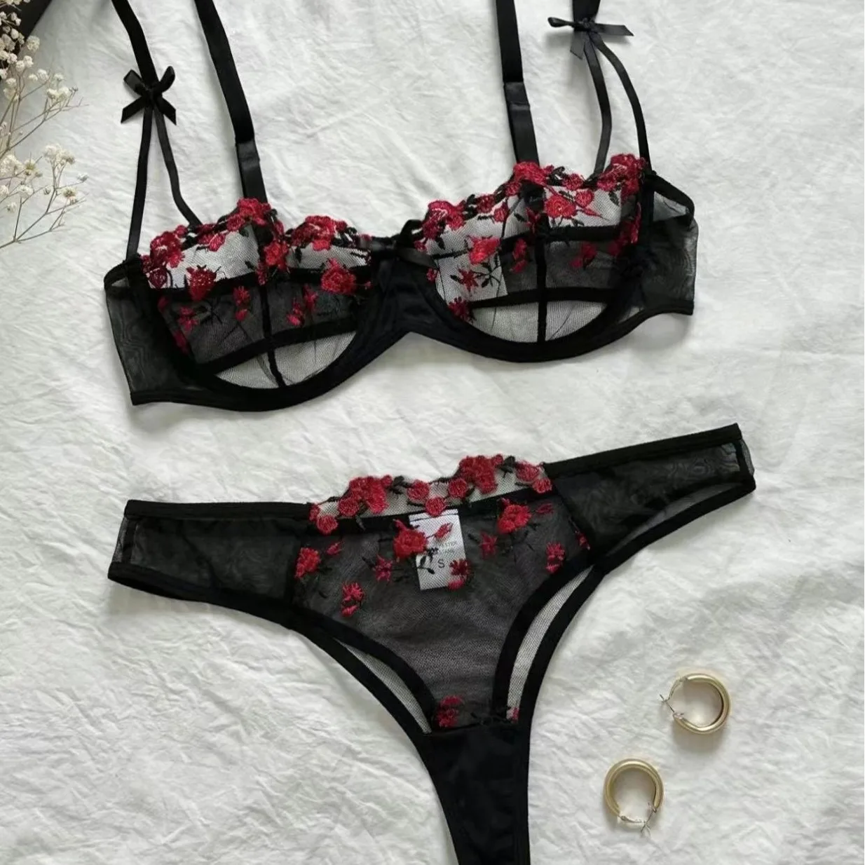 Women Lingerie Set Sexy Lace Fairy Embroidery Briefs Push Up Bra Thong