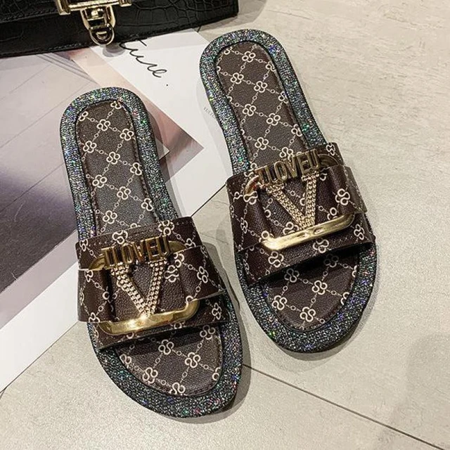 louis vuitton female slippers