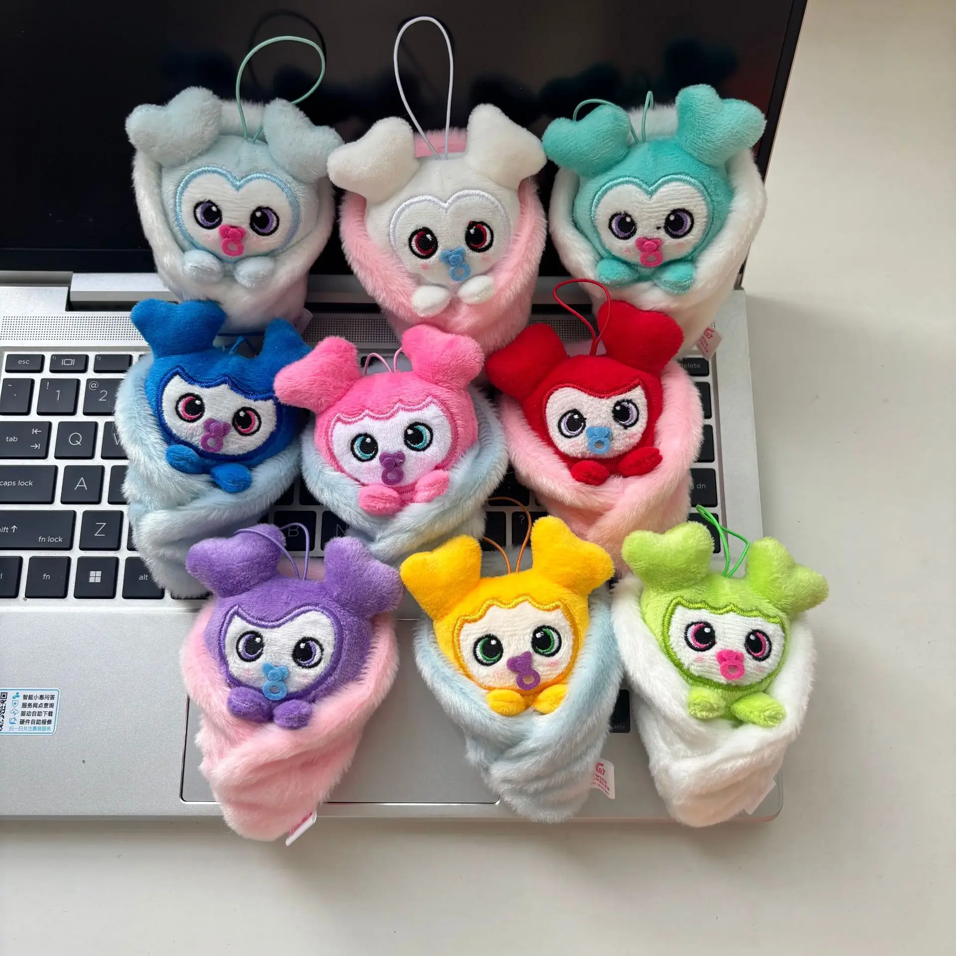 S067d1b961e4448798119f1d7203c3418Z - TWICE UK Shop