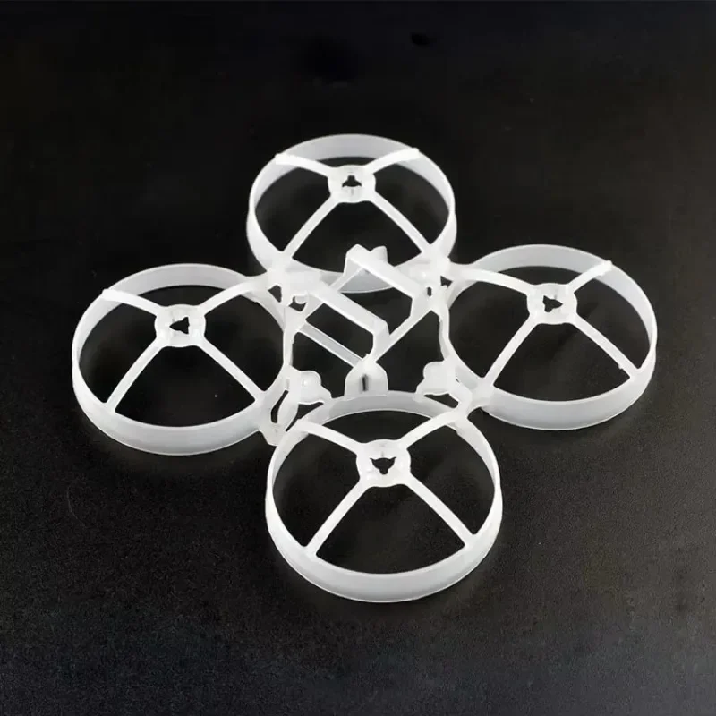 Cadre de drone 75mm V4 pour Moblite7 Mobula7 Happymodel, de profil montrant son faible poids de 5.4g