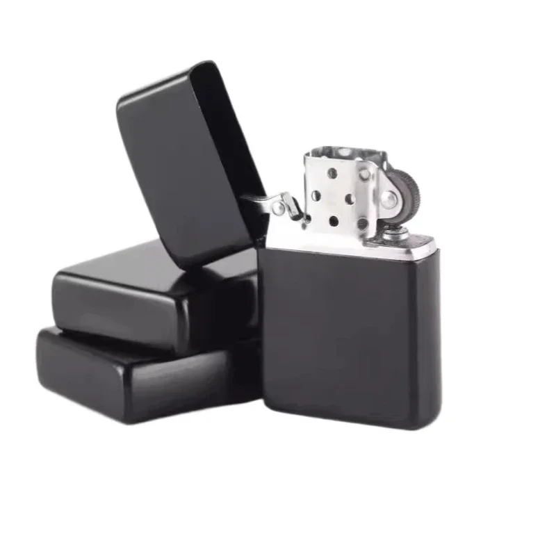 Kerosene Lighter New Pattern Classic Kerosene Lighter Metal Body Sand Wheel Fireproof Lighter Cigarette Accessories Men's Small Gifts Tools