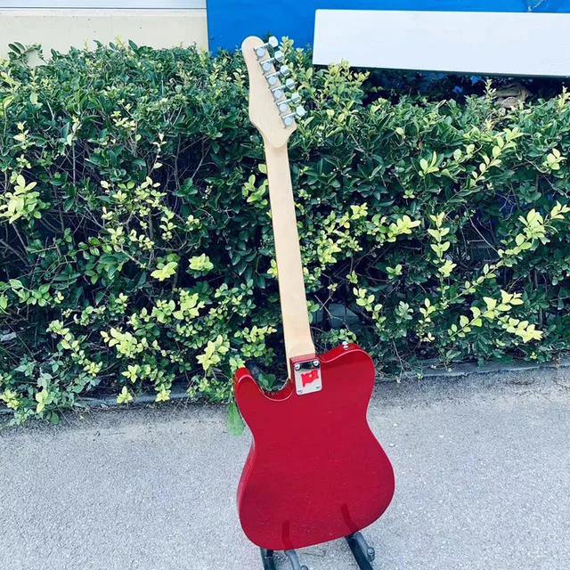 Fホールデザインのエレキギター,高光沢の赤い色,無垢の木製
