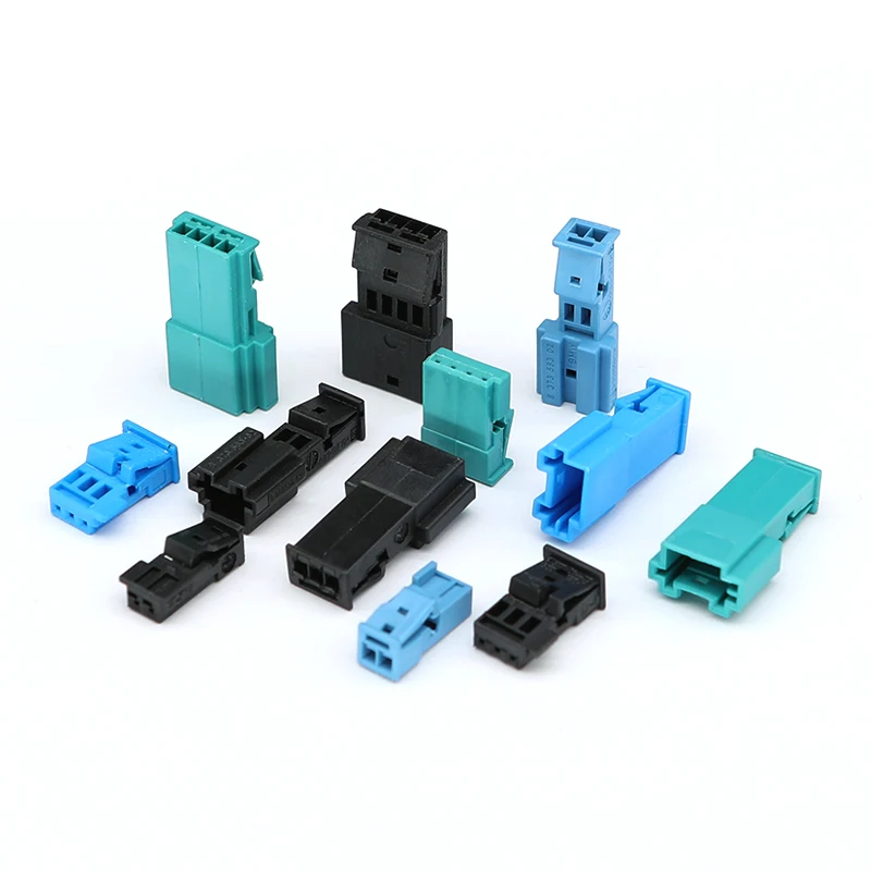みーみー 284869-1 TE Connectivity 自動車用コネクタ Micro Quadlock