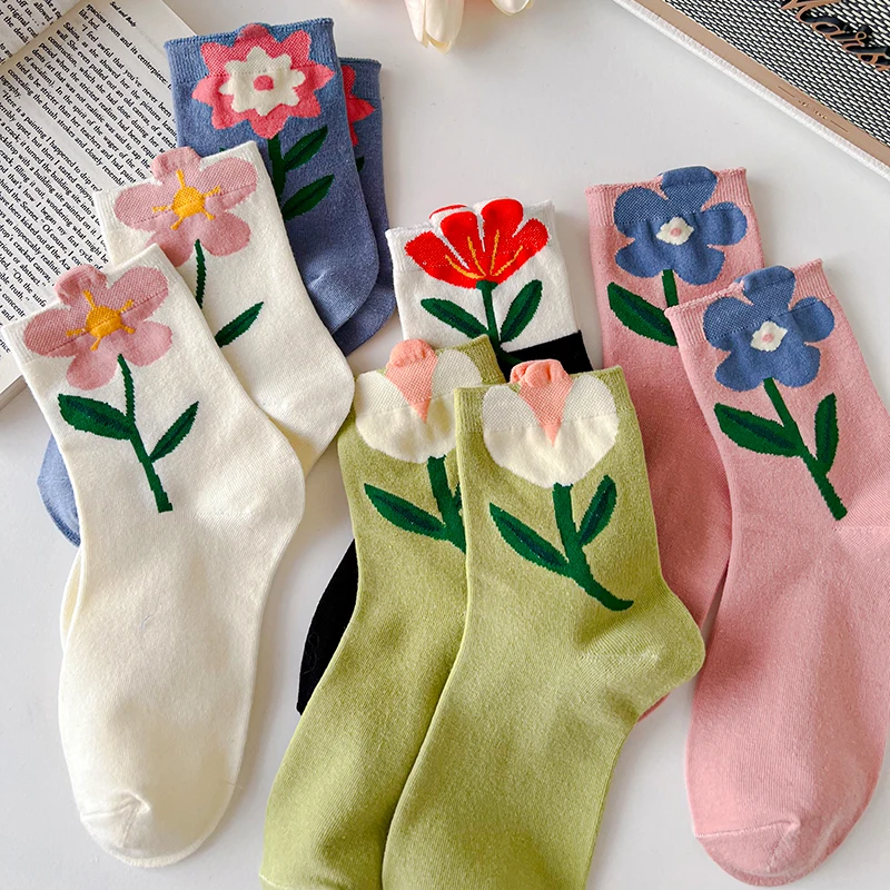 2023 Women Socks Japanese Korean Style Cartoon Flower Candy Color Harajuku Mid Tube Socks Breathable Casual Short Socks japanese style cartoon cow print pattern puppy socks women white black graffiti hip hop harajuku girls cute mid tube funny socks