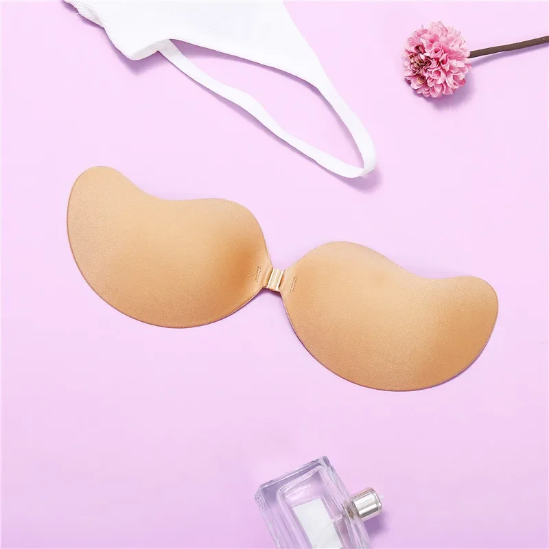 Women's Nipple Stickers 1PC Solid Invisible Reusable Self Adhesive Silicone Bras Stickers Bra Nipple Covers Accessorie