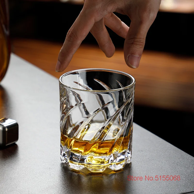 Germany Rotating Glass Whiskey Old Fashioned Glass Stable Revolve Whisky Tumbler Crystal Wine Cup