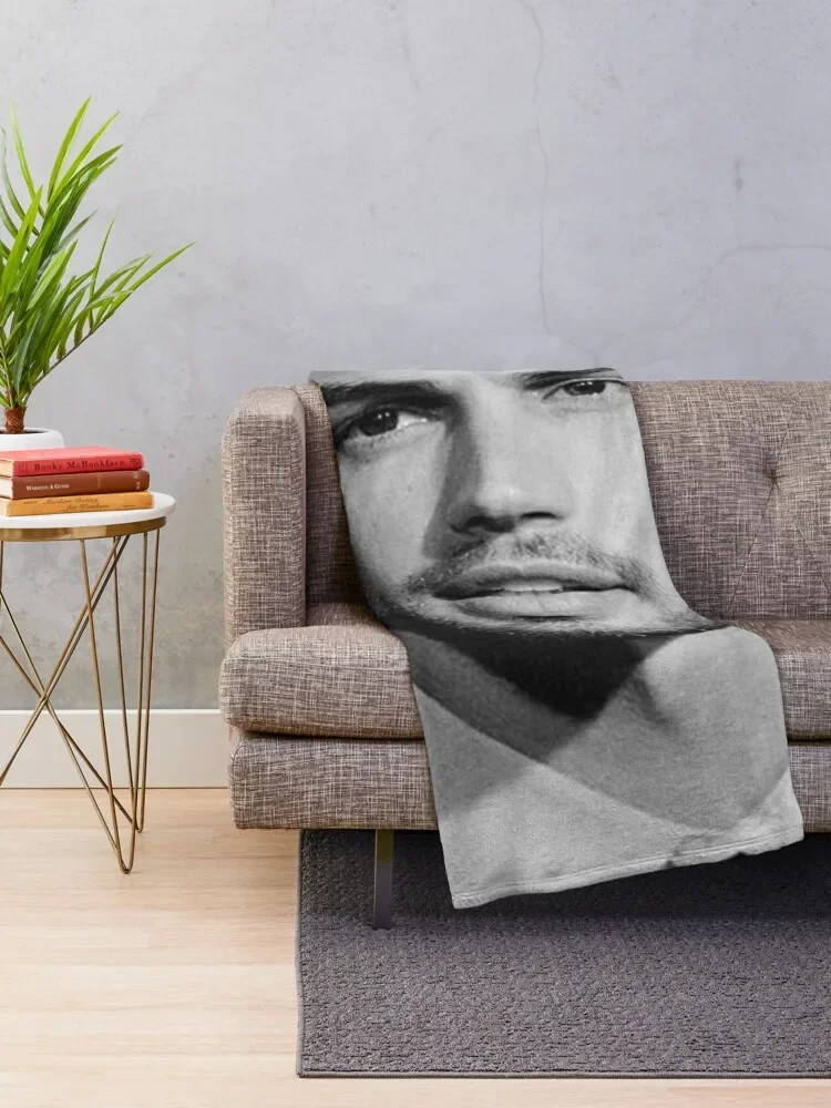 Theo james ���� ���, ���� �̺�, ���Ÿ� �����̳� ���, ����