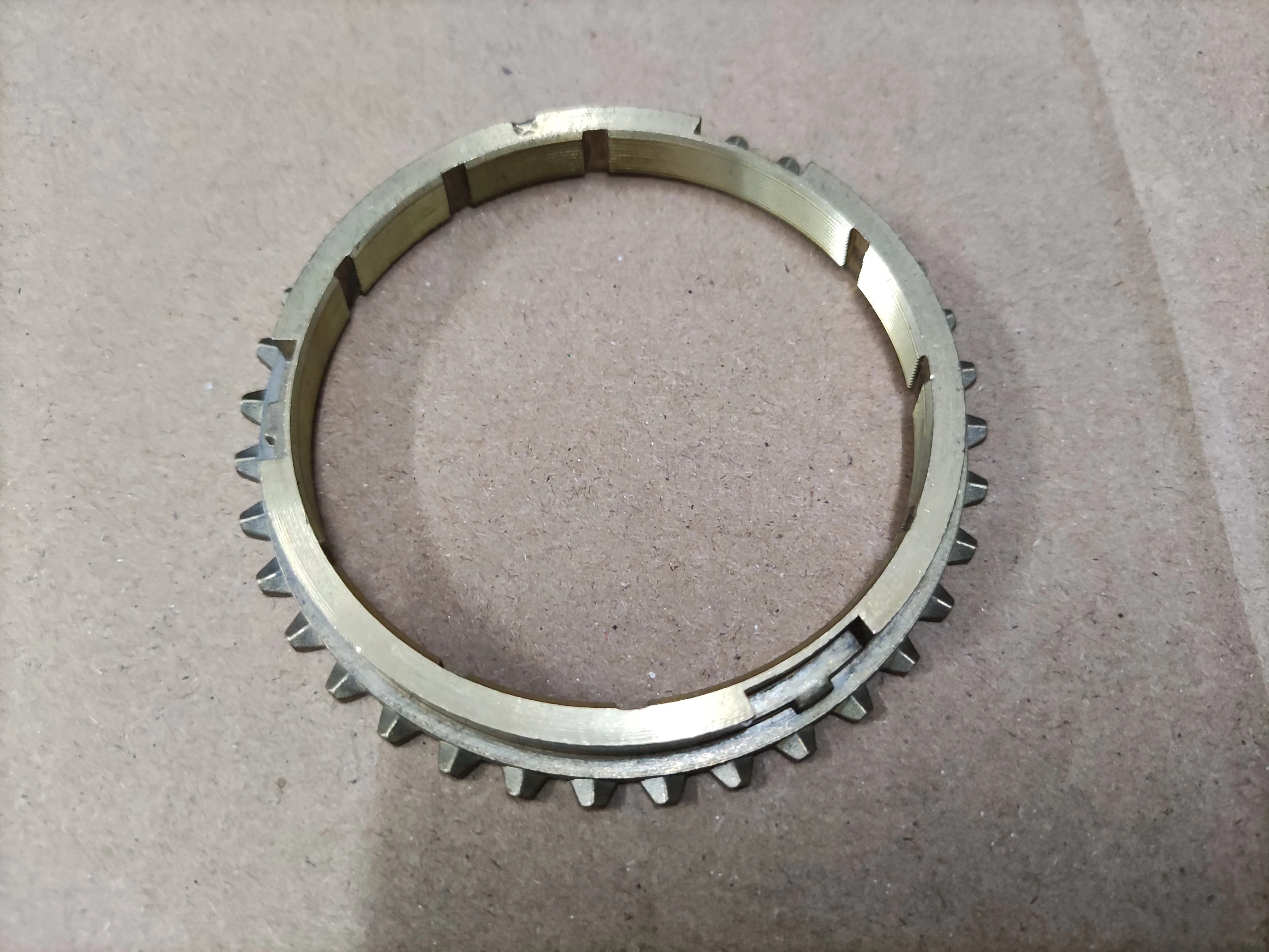 Delica L400 RWD manual transmission 345 speed synchronous ring MR111956 for 4G63 and 4G64 Space Gear models