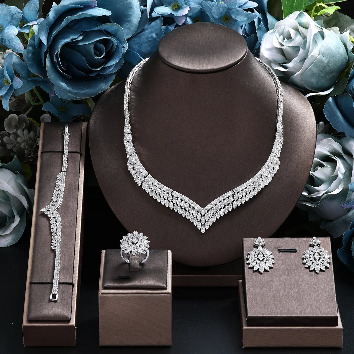 

Fashion 4-piece Cubic Zirconia Jewelry Set Dubai Nigeria Bridal Wedding Jewelry Set Necklace Earrings Bracelet Rings