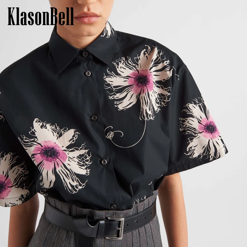 

5.15 KlasonBell Women's Back Triangle Decoration Print Short Sleeve Blouse Neutral Style Loose All-matches Casual Lapel Shirt