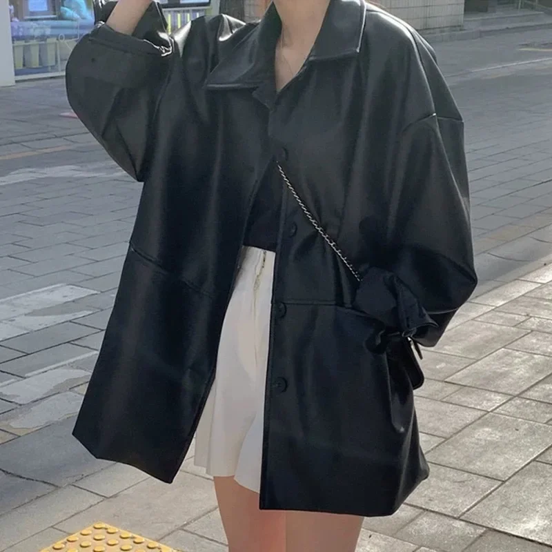 Stylish Korean Lapel Single-breasted Leather Jacket for Women Loose Fit Faux Top Autumn
