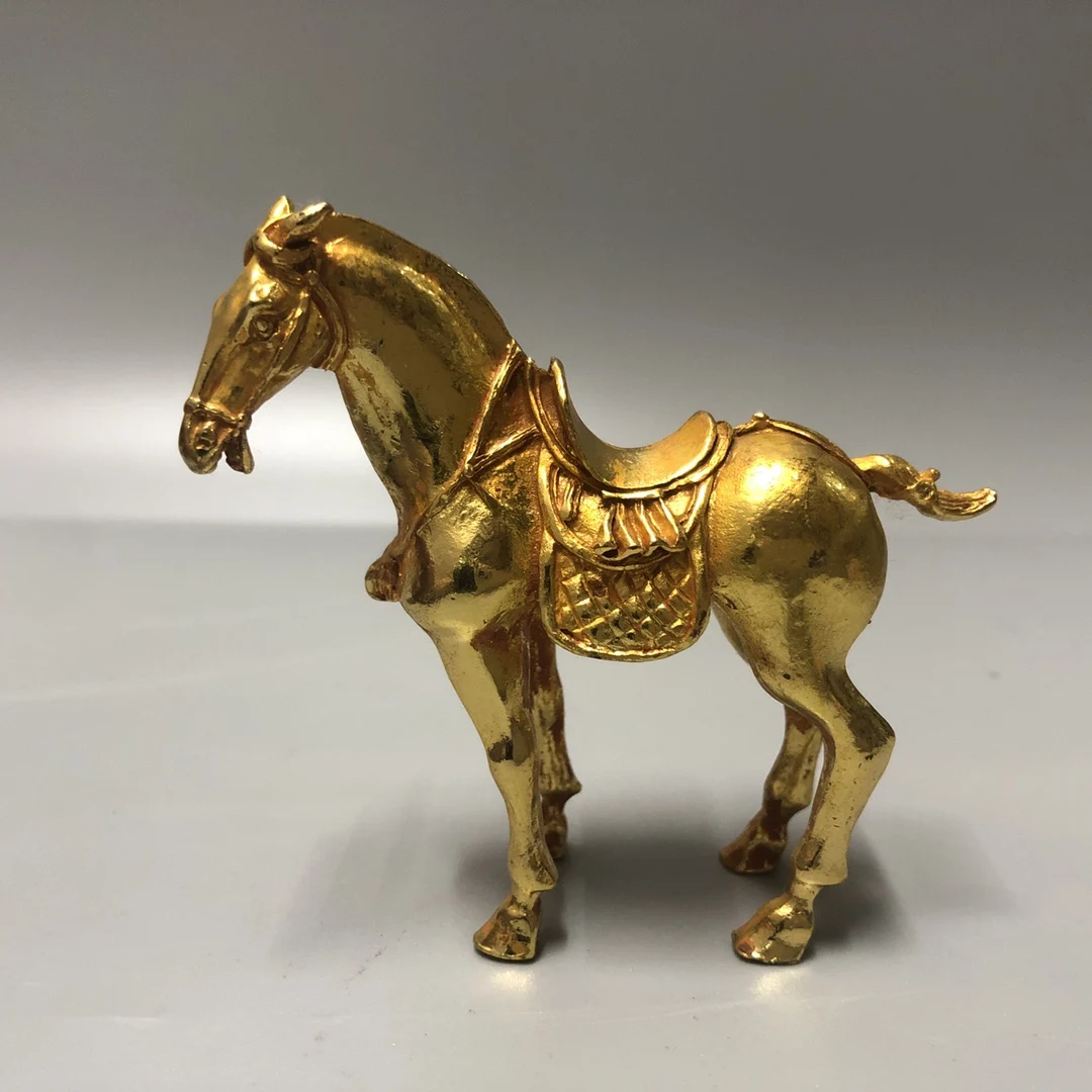 

The exquisite craftsmanship and exquisite appearance of gilded Tang horses in home crafts are suitable for decoration