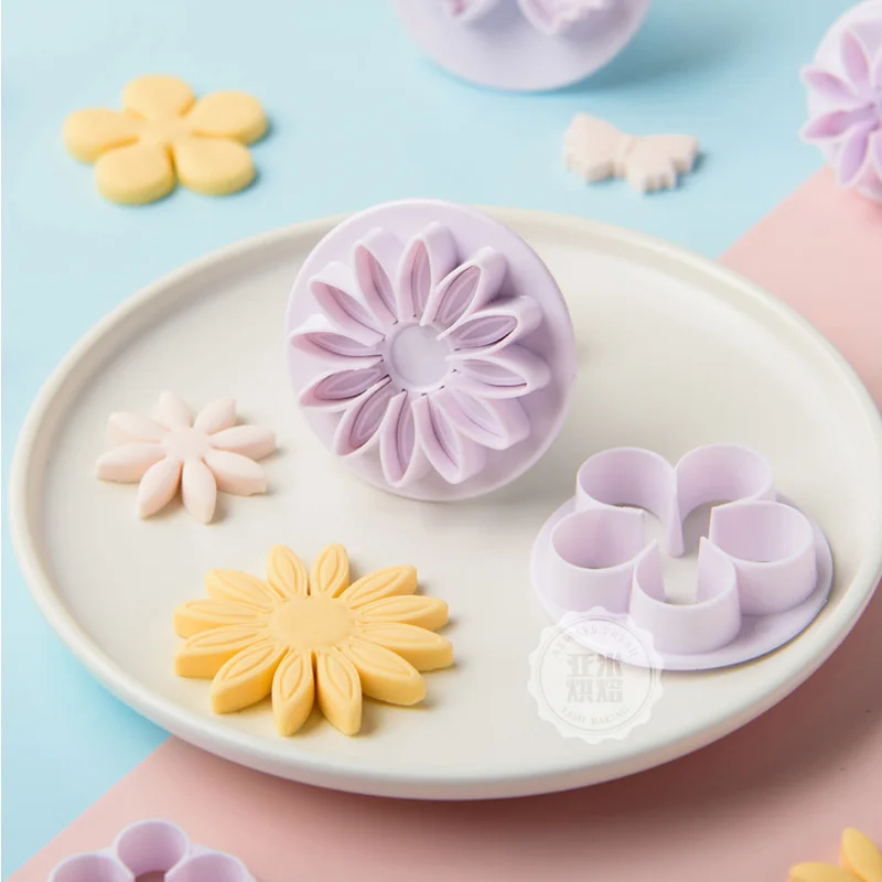 5 Pieces Fondant Molds Mini Butterfly Mold Flower Silicone Mold Leaf Mold  Sunflower Candy Silicone Molds for Chocolate Fondant Polymer Clay Molds DIY  Cake Decor…