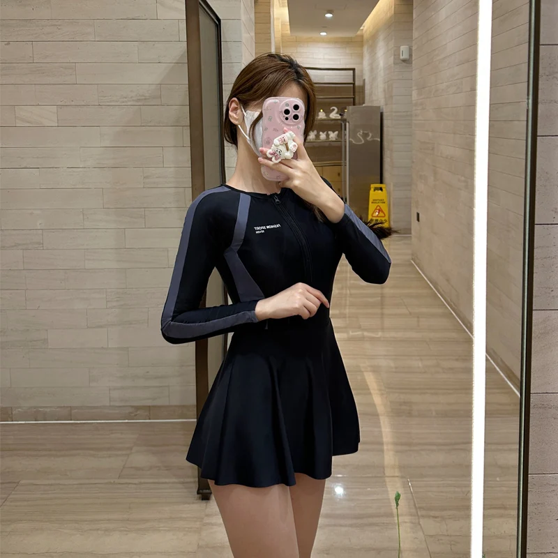 

Новый Цельный купальник с юбкой, женский спортивный купальник, устойчивый к хлору, спортивные женские купальные костюмы для серфинга, купальный костюм для горячей весны