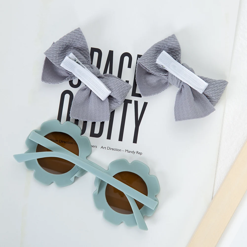 3Pcs/Card Flower Sunglasses with 2pcs 8.5cm Baby Hair Clips Set Bullet Fabric Princess Girl Hair Bow Hairpins Kids Sun Glasses 4