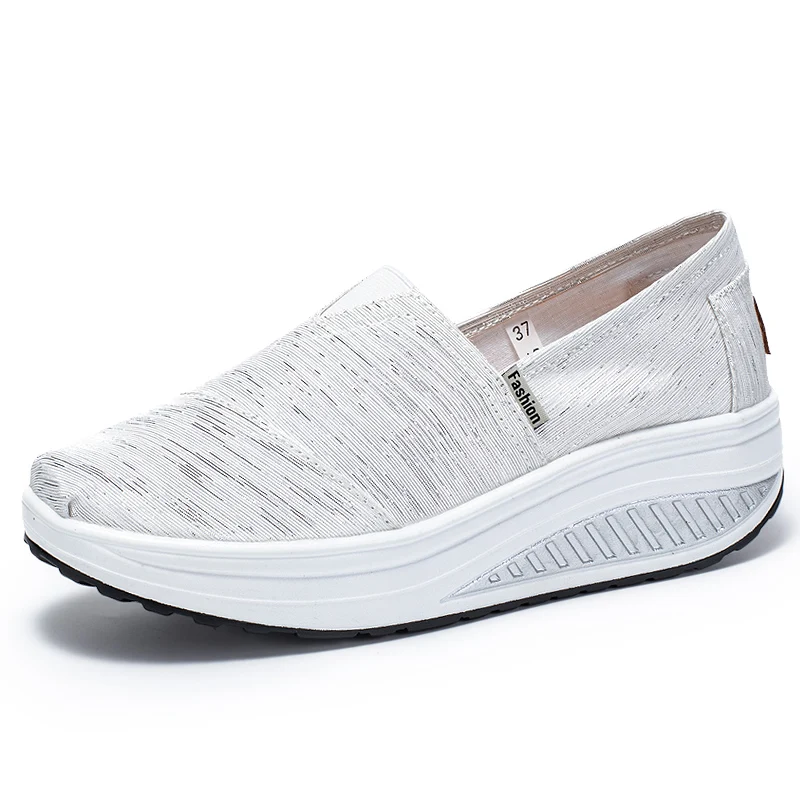 أحذية متأرجحة قماشية أحادية اللون ، كعب منحدر للنس...