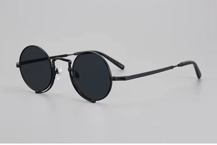 Yujo Unisex Full Rim Round Titanium Polarized Sunglasses