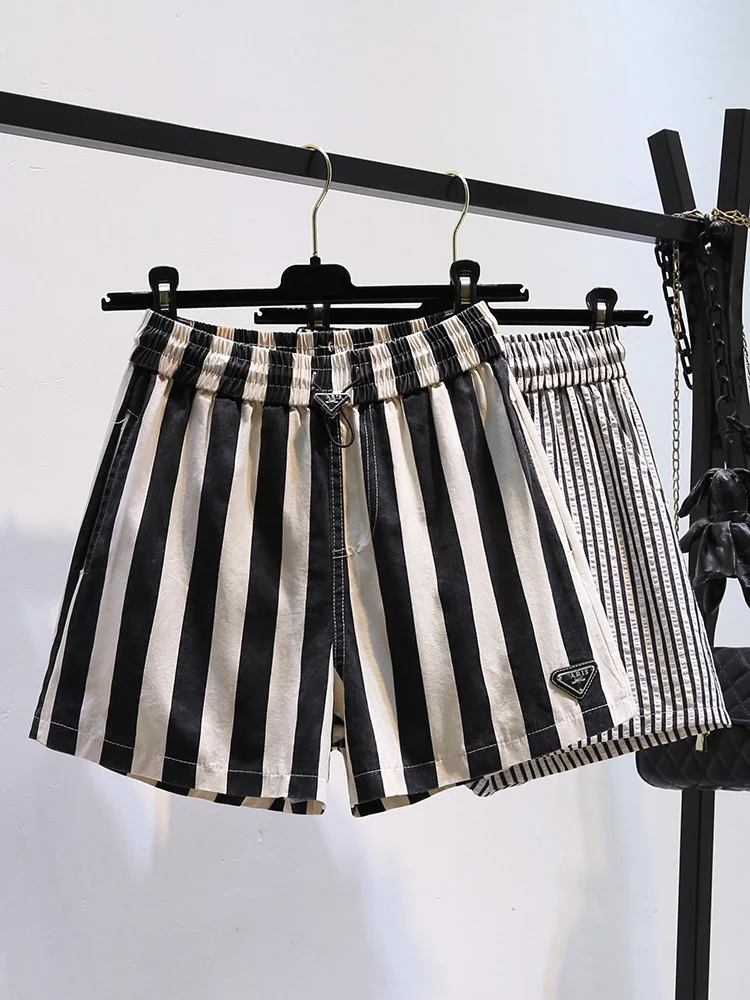 

Vertical striped shorts for women's summer 2024 new high waist slim design straight leg casual wide leg hot pants