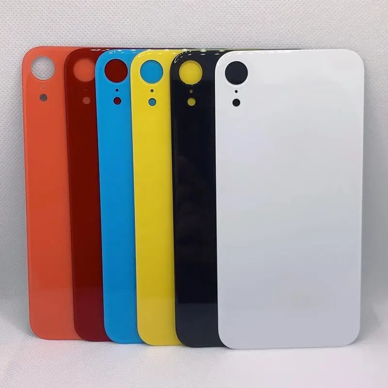 Рисунок 5 - Задняя крышка с большим отверстием для iPhone XR