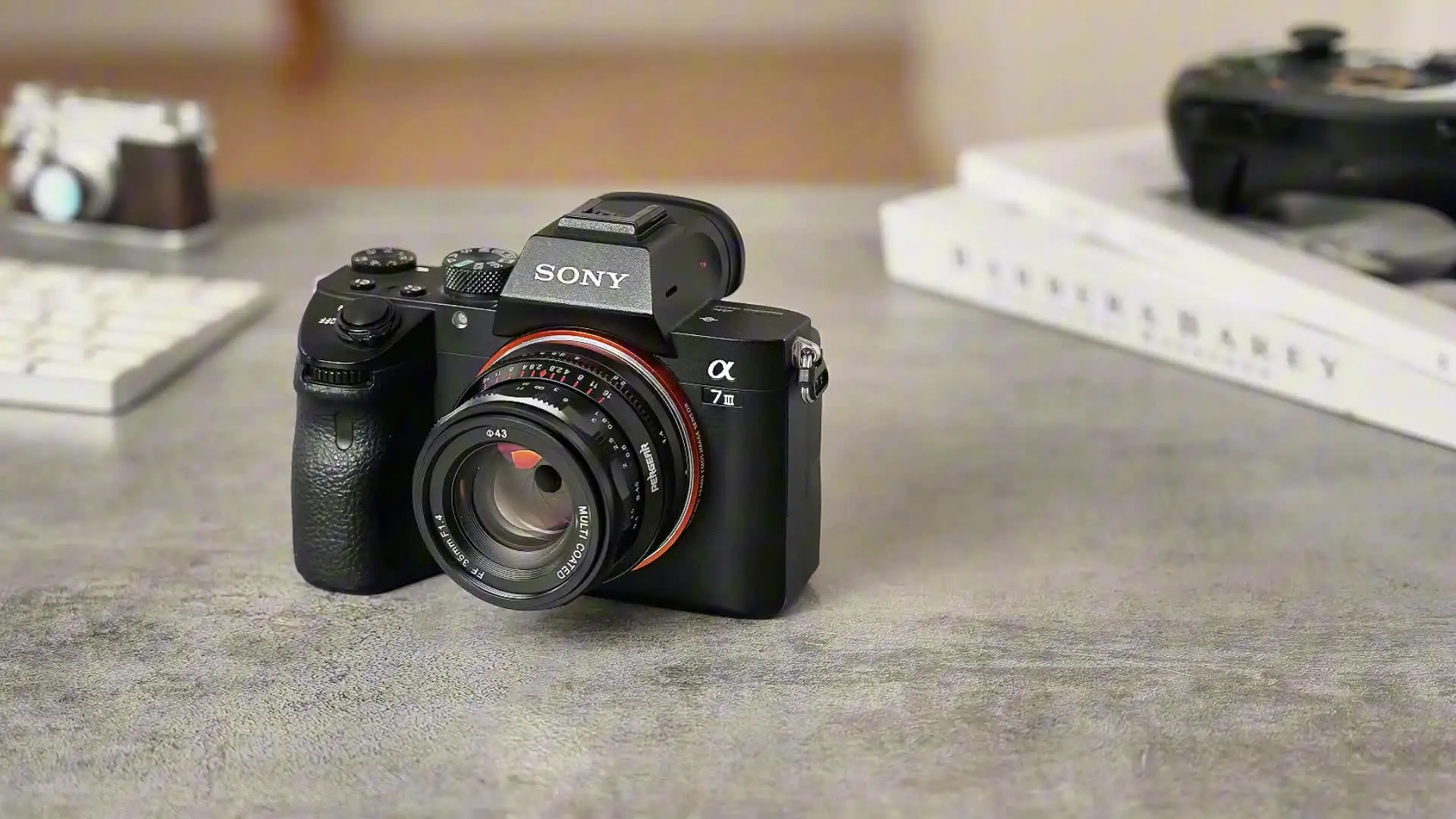 PERGEAR FF 35mm f1.4 ソニーFE対応 Review: Pergear 35mm 1.4 - The cheapest 35mm fullframe lens -