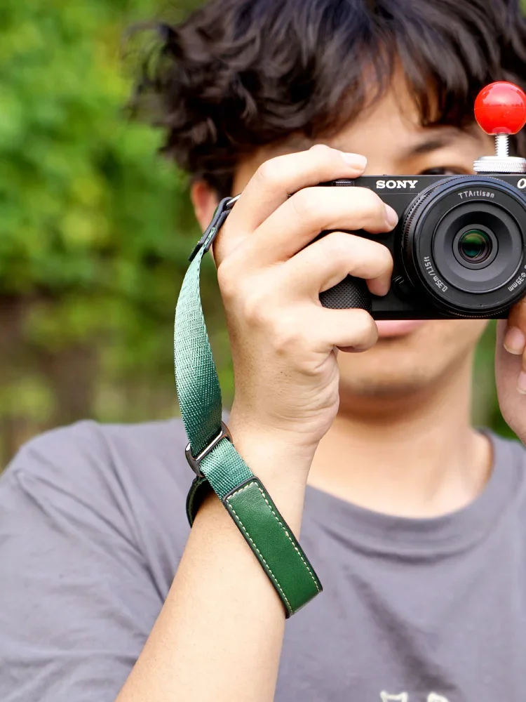 For Iconic Brand ZVE10 ZV1 A6400 Iconic Brand G7X G3X G1X Adjustable Camera Hand Strap Wrist Strap Universal Mirrorless Man-made Leather Strap