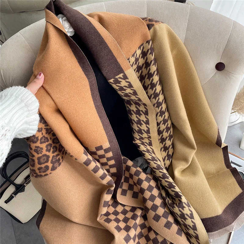 

Luxury High Quality 2022 New Brand Small Fresh Plaid Scarf Female Autumn And Winter Tassel Warm Shawl Hundred Scarf