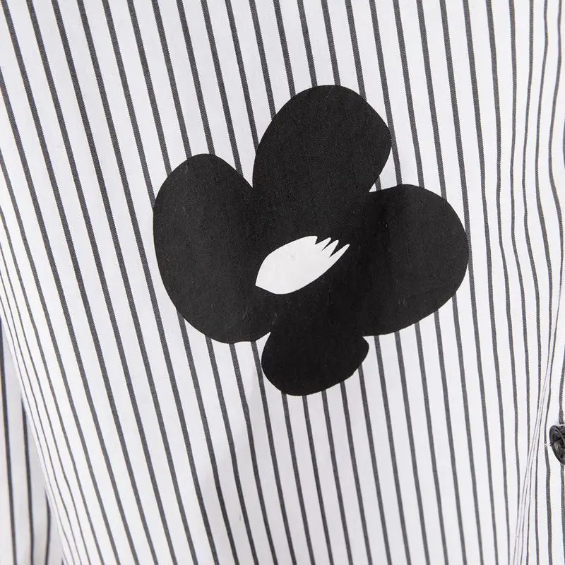 Turn-down Neck Flower Stripe Long Sleeved Loose Shirt And Blouse Clothes Top Casual Single Breasted White Streetwear Women New