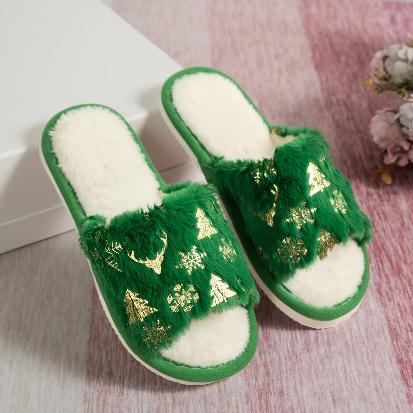 Autumn Winter Women's Christmas Slippers Men Soft Home Bedroom Flat Sandals Female Cute Plush Slides Couple Non-Slip Warm Shoes