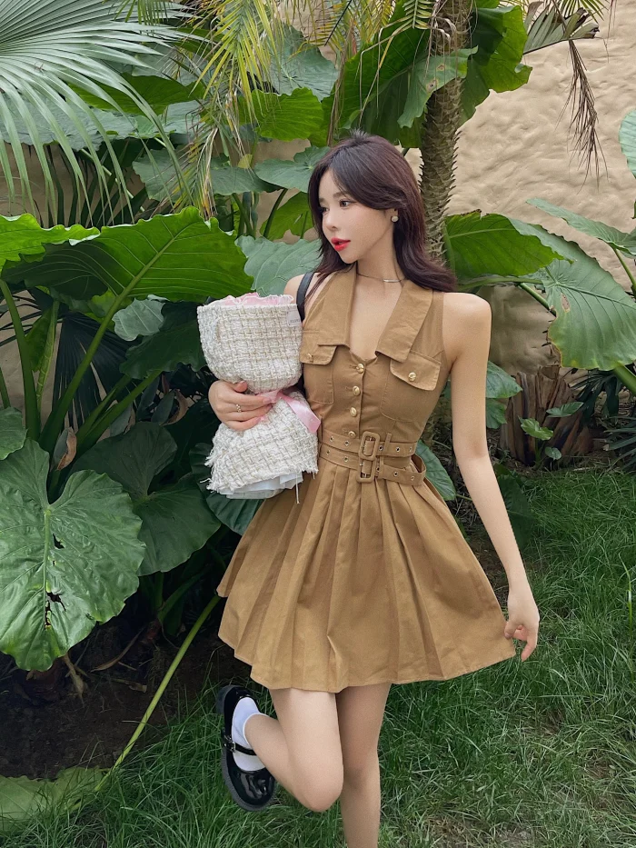 Vintage Korean Fashion Lapel Sleeveless Pleated Mini Dress Elegant