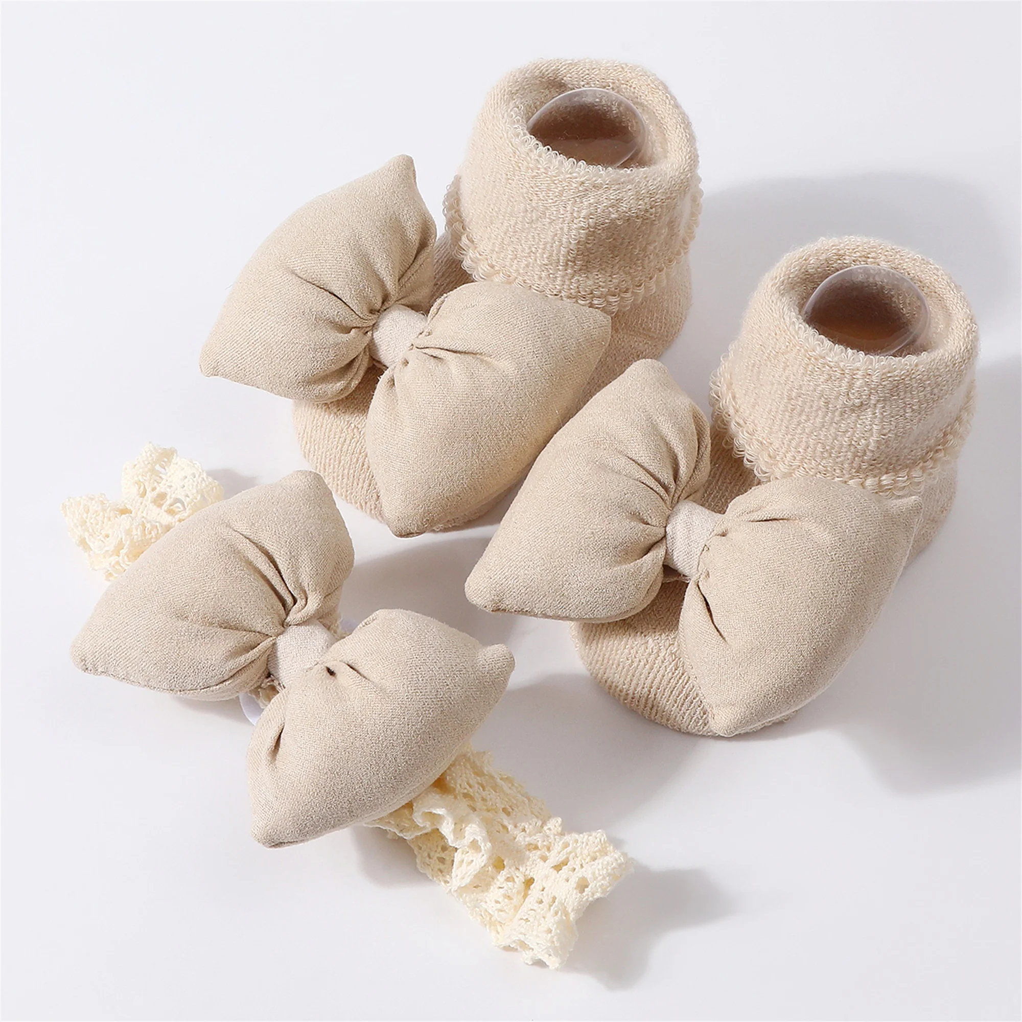 Adorable Baby Girl Socks with Non-Slip Grippers and Matching Headband Set - Soft Cotton Ruffled Bow Design for Indoor Play
