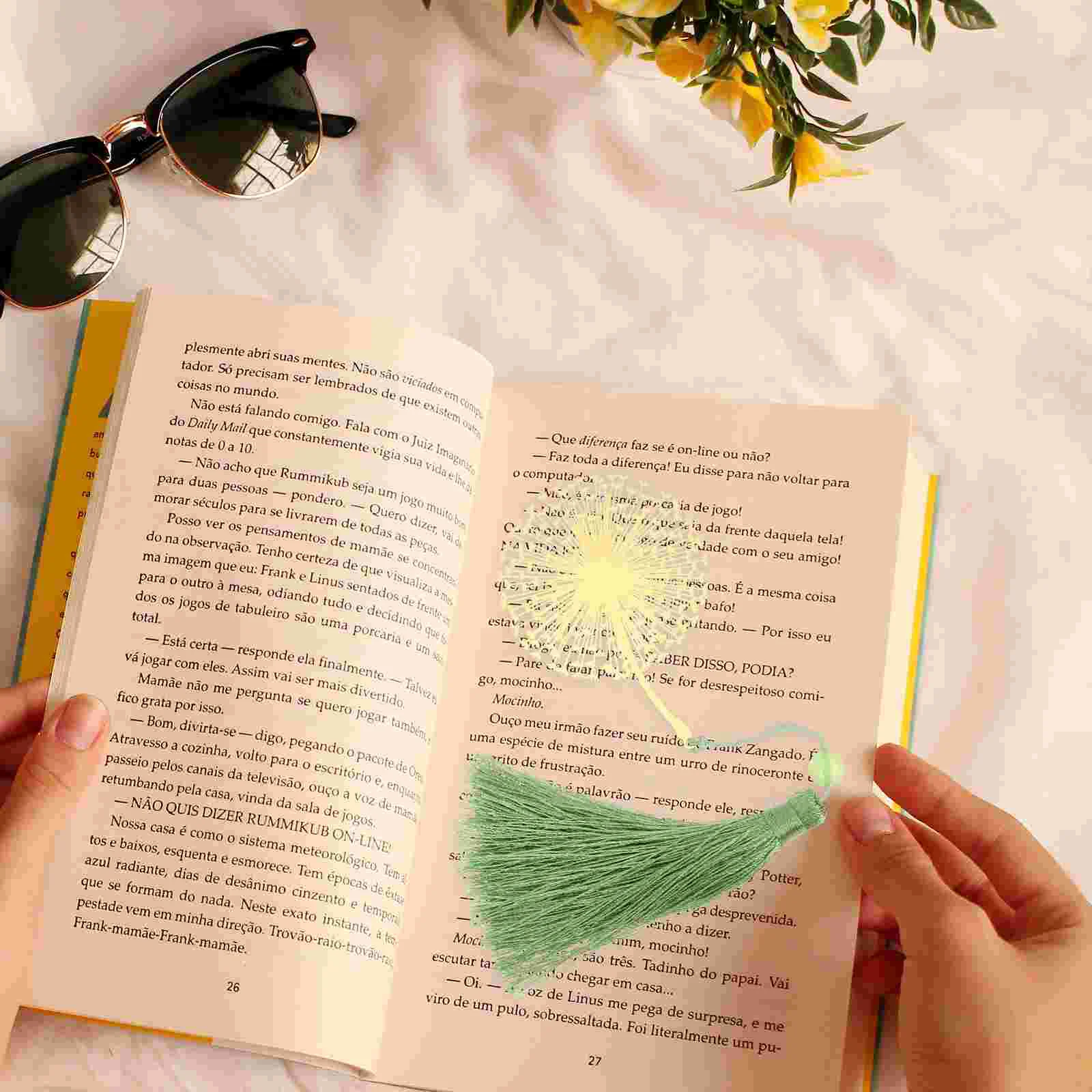 Рисунок 5 - Золотые закладки для книг с одуванчиком для влюбленных