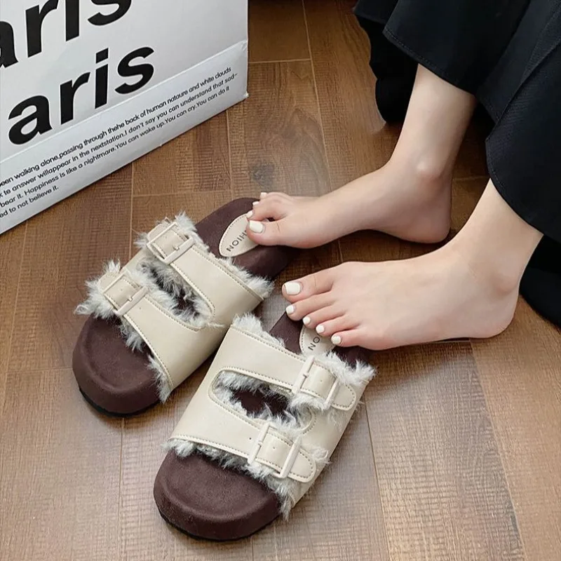 

Women's Leather Slippers 2024 Winter Warm Plush Slippers Classic Belt Buckle Slides Korean Fashion Outdoor Soft Casual Slippers
