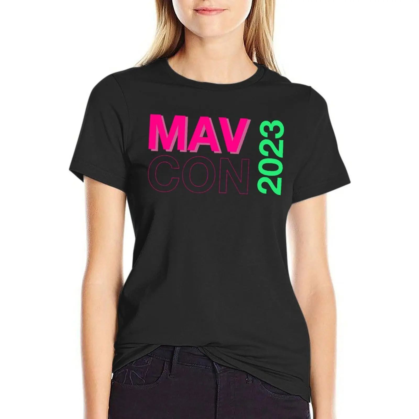 

MAV CON 2023 T-Shirt korean fashion plus size tops cute clothes t shirt for Women