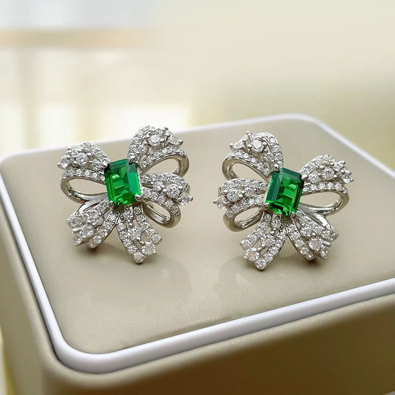 

2023 new S925 sterling silver earrings emerald micro-inlaid luxury full diamond classic retro female earrings 5A zircon