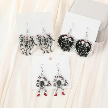 Festive Kissing Skeletons Heart Earrings – Gothic Christmas Acrylic Dangles