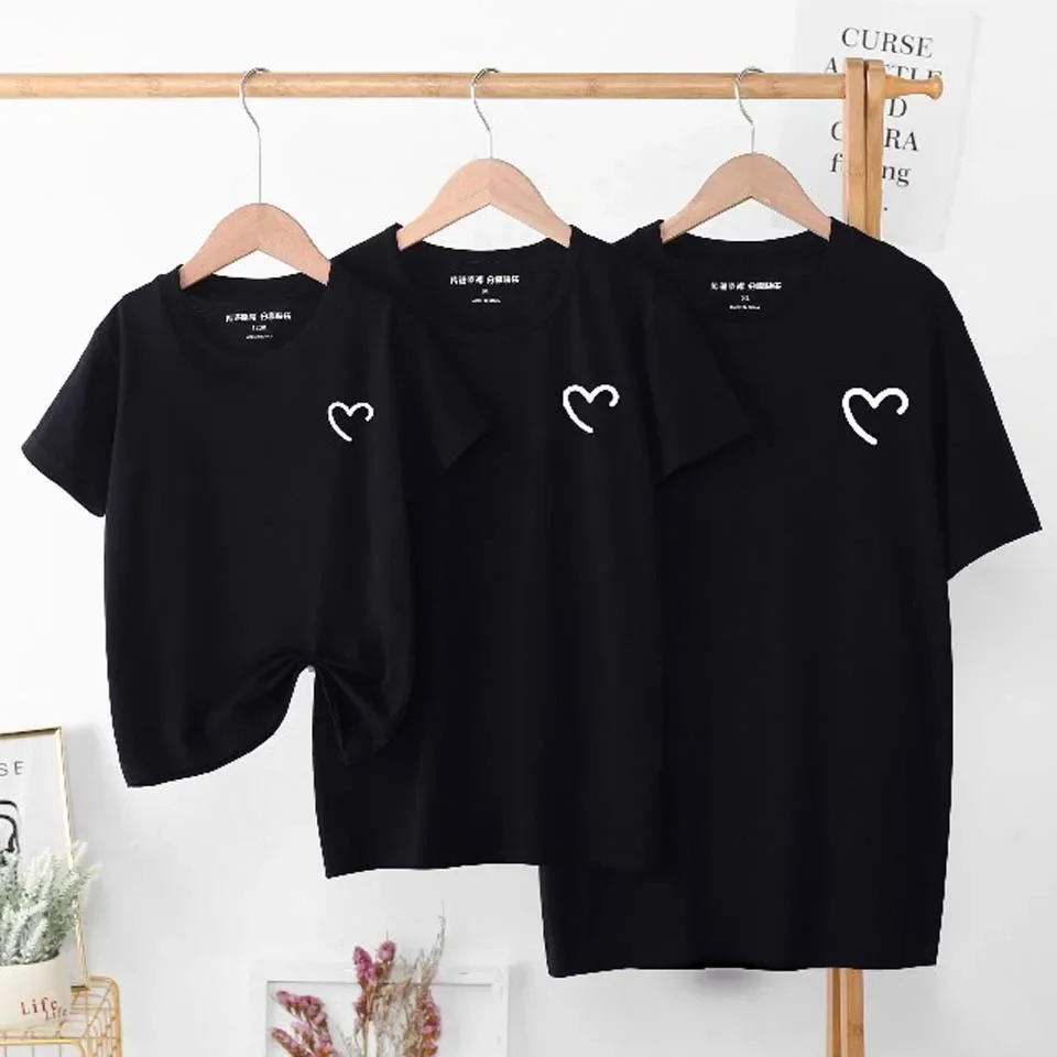 Summer Cotton Baby Mom Dad T Shirts Tops Fashion Family Matching Outfits Daddy Mommy And Daughter Son Matching Clothes 5