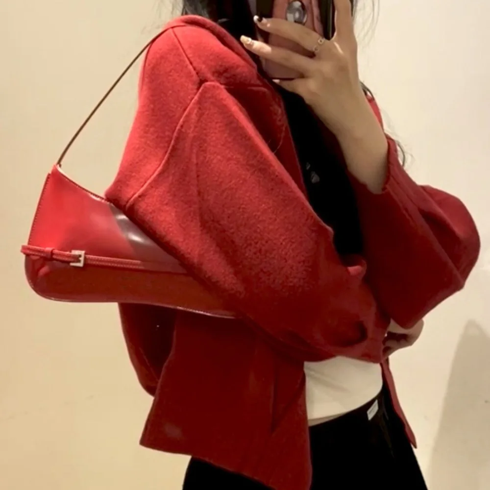 1Pc French Niche Design Cowhide Shoulder Handbag Women's High-End Party Red Wedding Bag Fashion Handheld Underarm Baguette Bag