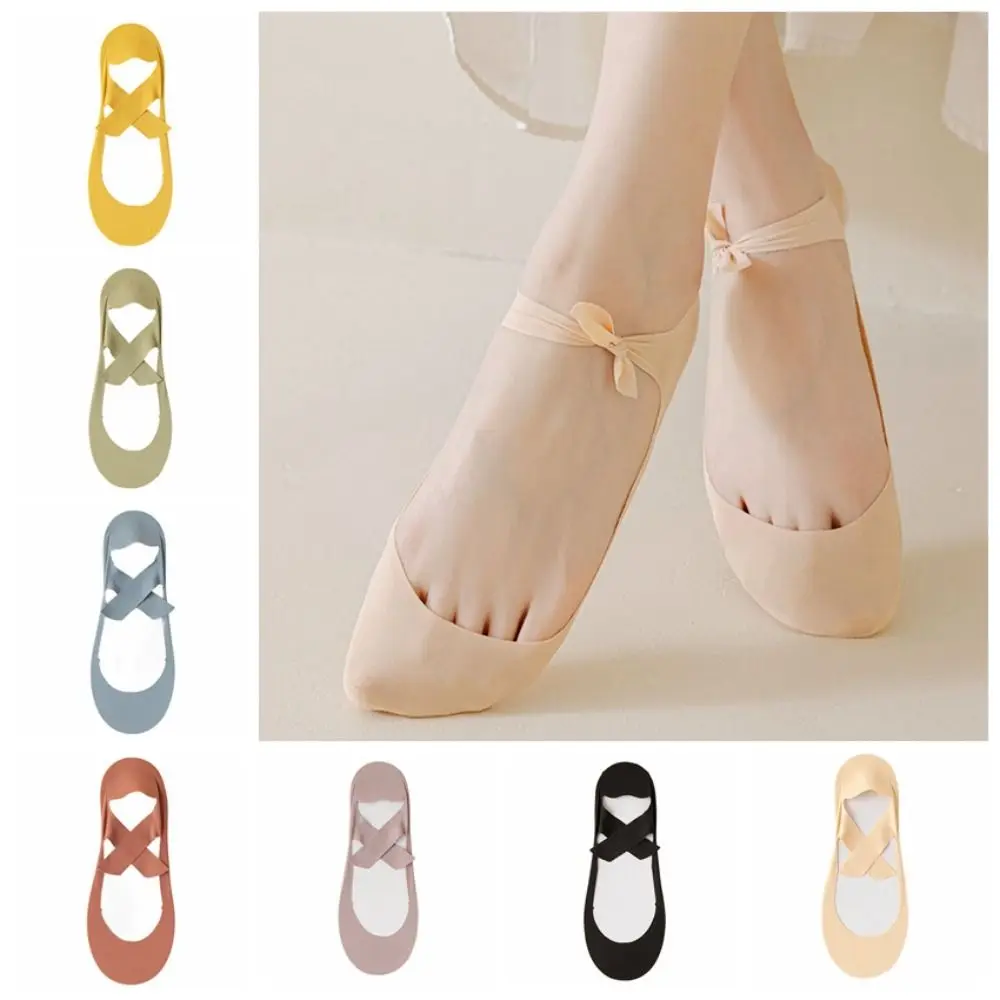 

Ice Silk Boat Socks Women Kawaii Solid Color Shallow Mouth Cotton Slipper Socks Silicone Thin Invisible Socks Ladies