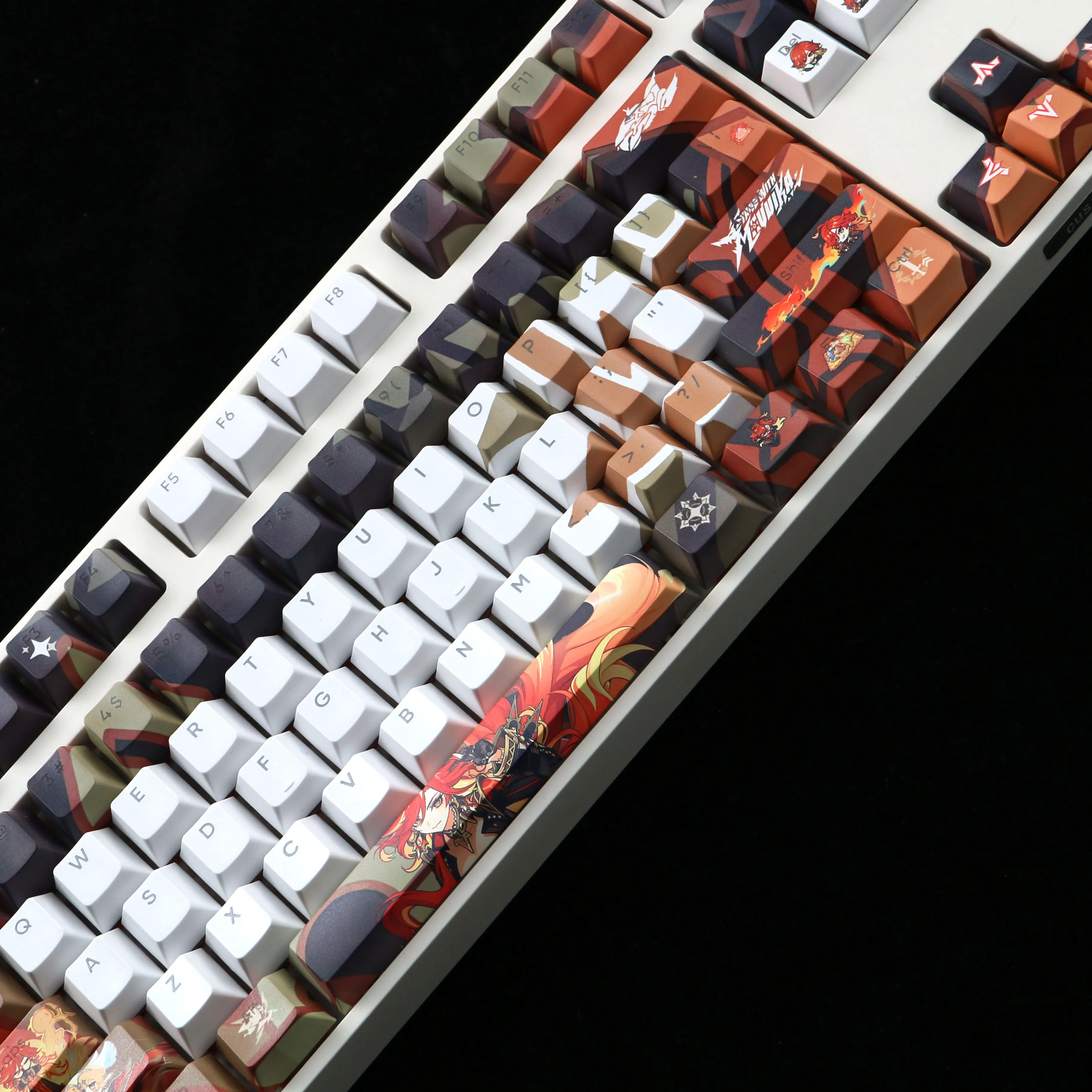 Genshin Impact Mavuika PBT mechanische 120-Tastenkappen, Cosplay-Requisiten, Achseseite, gravierte mechanische Tastenkappen, Gaming-Tischzubehör – Detail 4