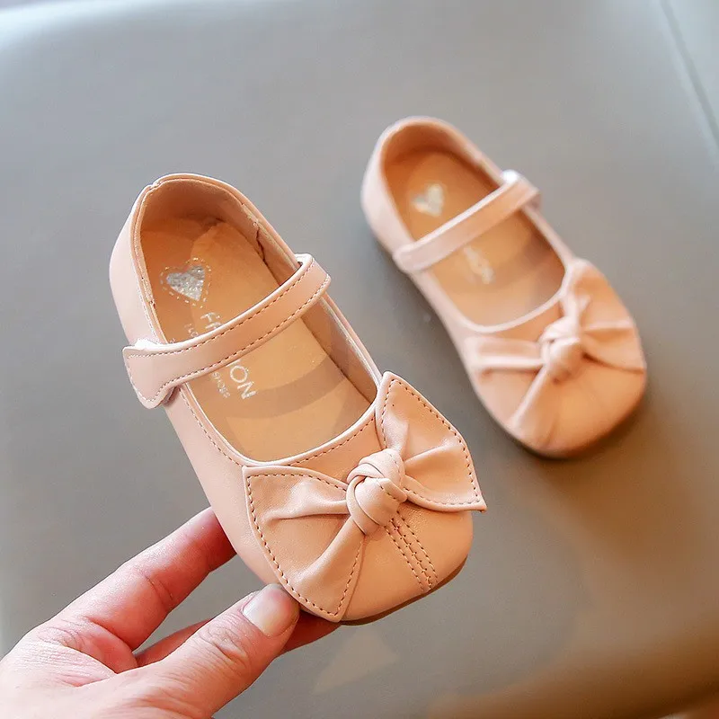 Girls Butterfly Shoes New Fashion Autumn Girls Bling Princess Shoes String Bead Dance Child Anti-slip Flats D640