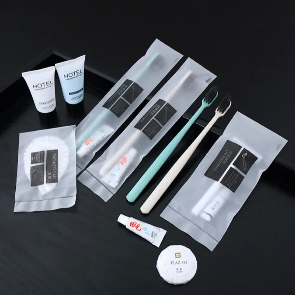 Practical 2-in-1 Tootpaste Items Plastics Convenient Tootbrush Tootpaste Set Portable Toiletries Set