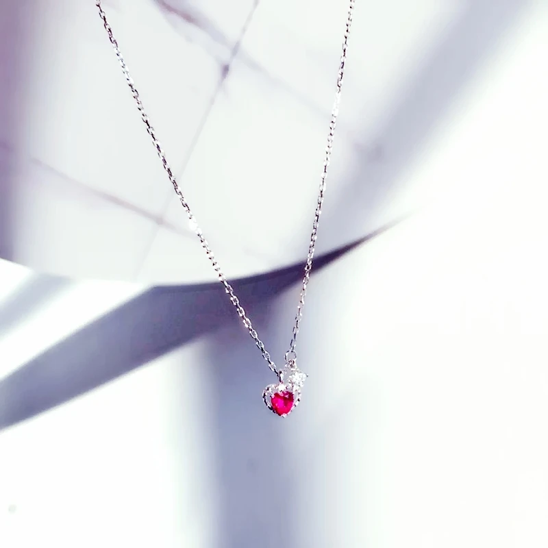 Clavicle Chain Short Girl Heart Retro Red Gift Silver Color Necklace For Women Fashion Jewelry Party Birthday Gift SNE071