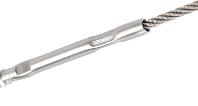 fio de aço inoxidável encaixe de corda