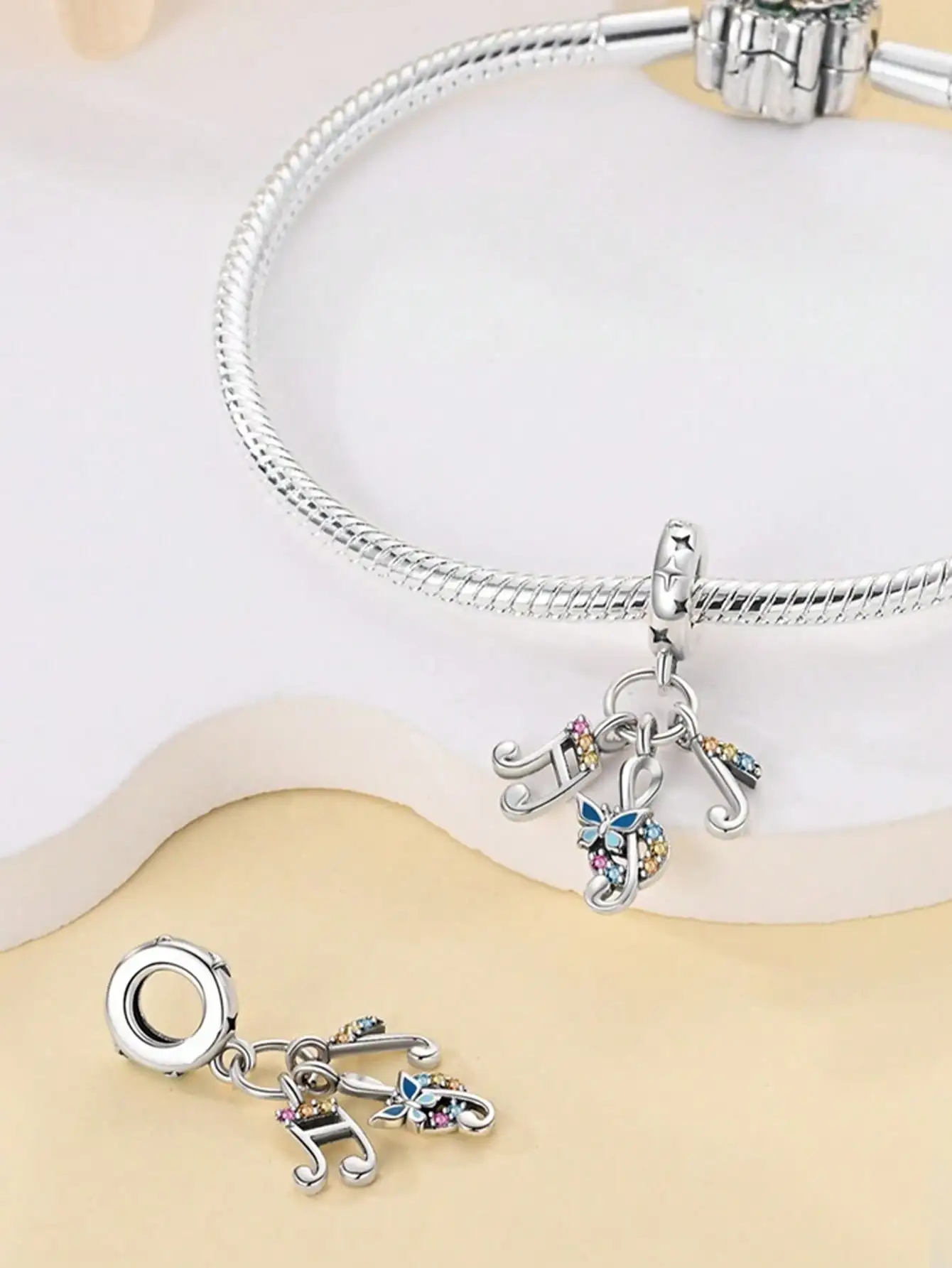 Silver Plated Music Cat Earphones Charm