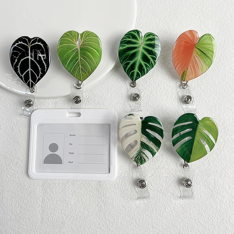 Carretes Retráctiles Para Insignias - 12 Unidades Con Diseños Divertidos, Clip Cocodrilo, Largo Ajustable 24 Pulgadas