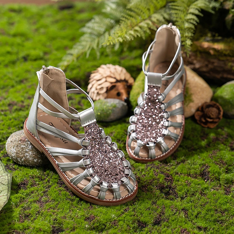 

Сандалии-гладиаторы для девочек, повседневные босоножки с блестками, плоская подошва, модные с вырезами, высокие римские сандалии принцессы, лето