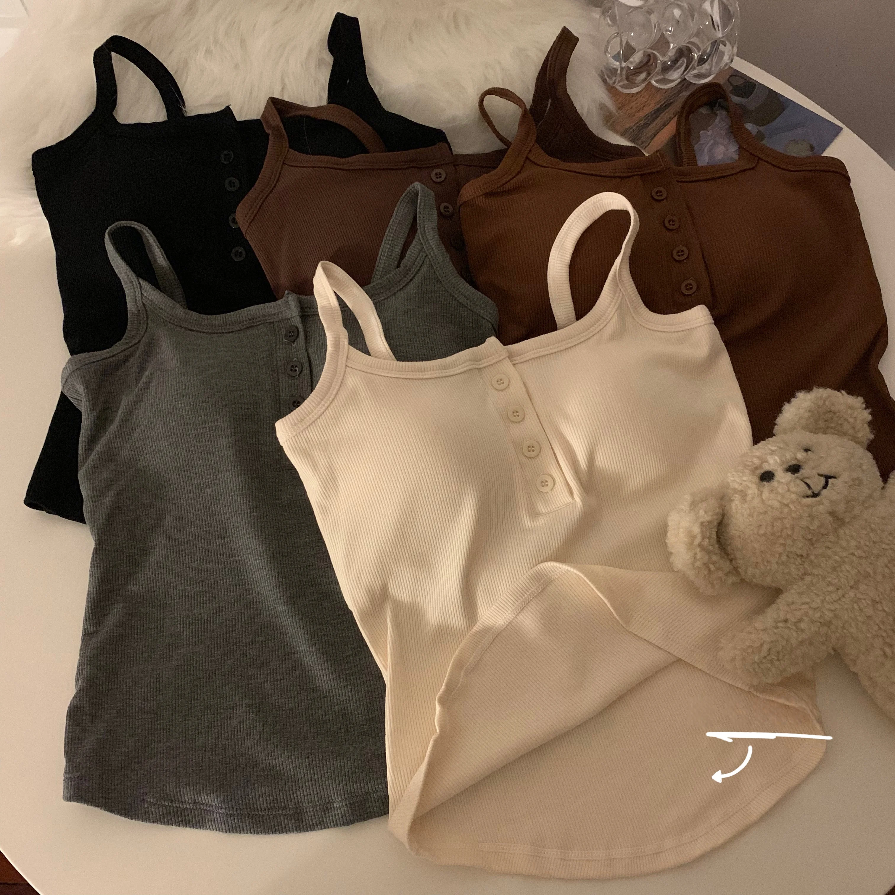 Sanmuzi ~ 가을 Gyaru 겉옷 민소매 기본 Cami 내복 가슴 패드 뷰티 백 쇼트 탑 여성 