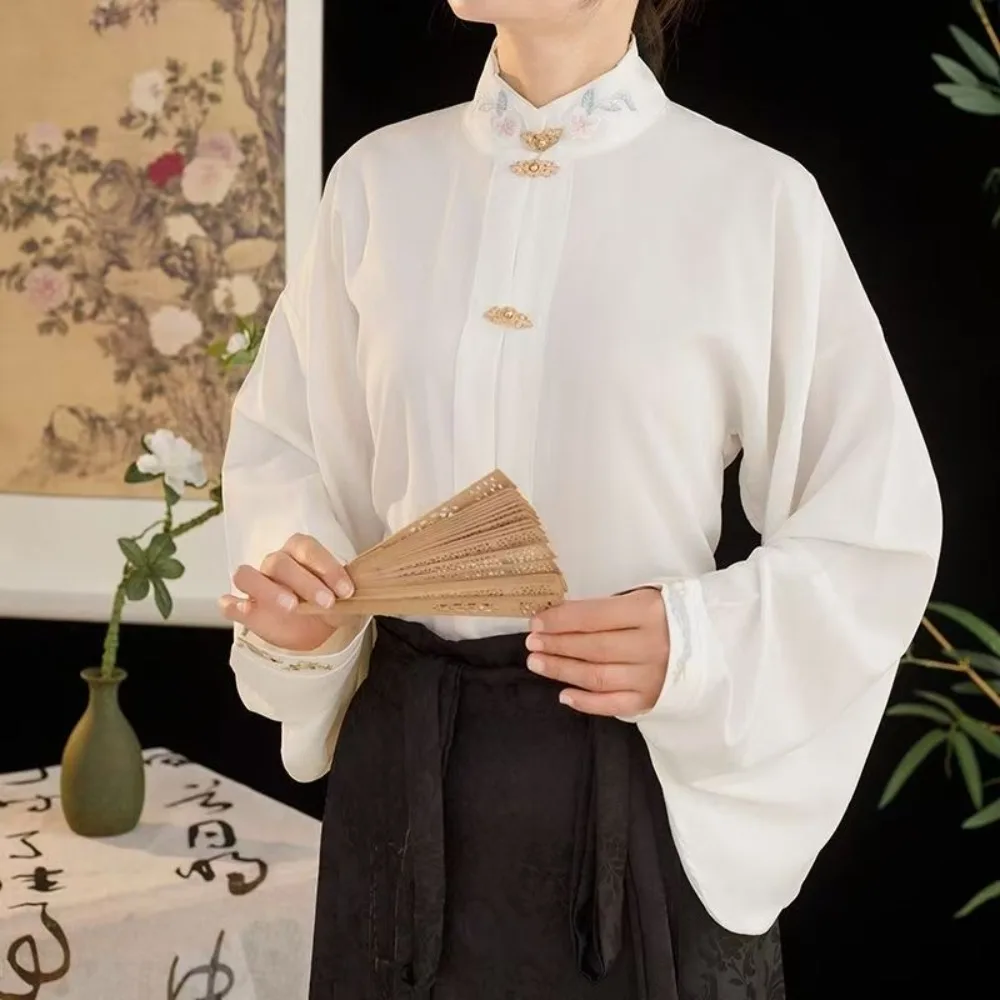 Original Ming Dynasty Hanfu Shirt Ladies Mmortal Floral Embroidered Chinese Pipa Sleeve Hanfu Top Women